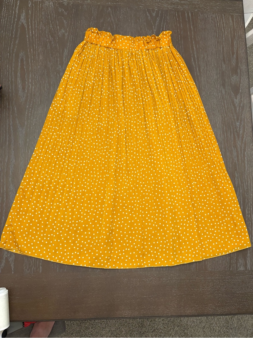 Exlura Women’s Medium Pleated Yellow with White Polka Dot Midi Skirt